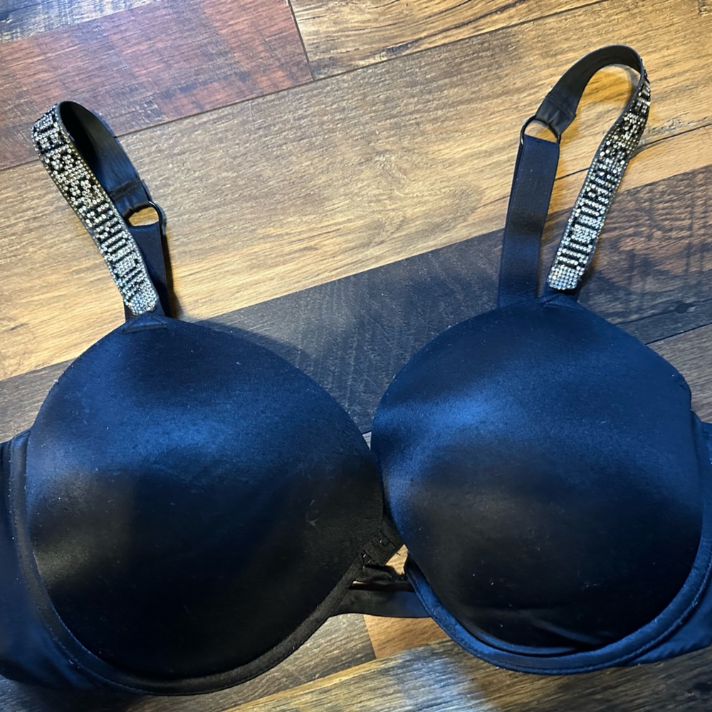 Victoria secret very sexy push up